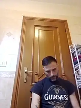 Snapshot of coppiasenzacensura chatting on June 11, 5:16 am coppiasenzacensura online show from June 11, 5:16 am