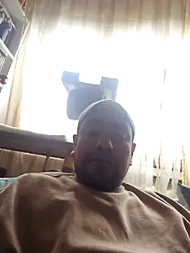 Motherandson online show from March 4, 9:48 am