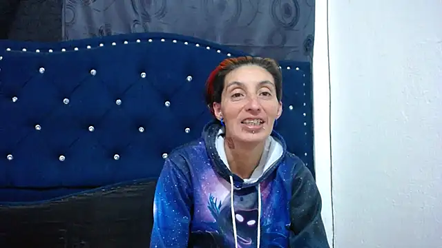 Snapshot of anyu1306 chatting on December 30, 6:31 am anyu1306 online show from December 30, 6:31 am