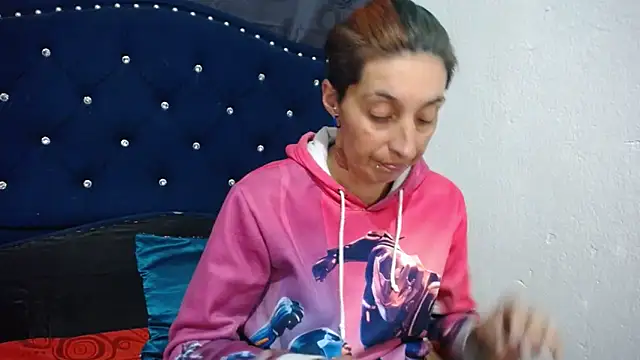 Snapshot of anyu1306 chatting on March 7, 5:08 am anyu1306 online show from March 7, 5:08 am