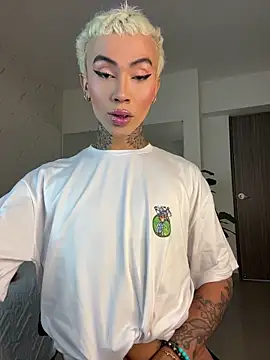 Miss sagitario online show from April 15, 11:50 am