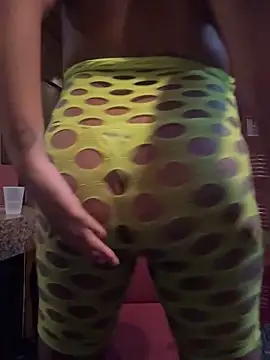 creamdreammmm online show from February 10, 3:21 am