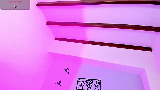 Snapshot of Laura_Torres18 chatting on February 26, 8:52 pm Laura Torres18 online show from February 26, 8:52 pm