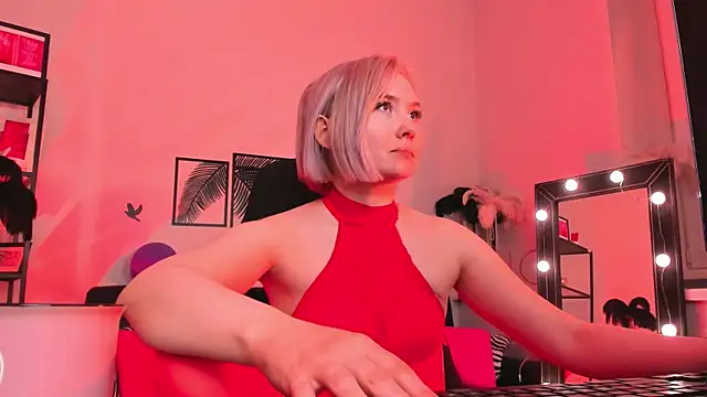 ReiYosimoto online show from March 3, 11:55 am