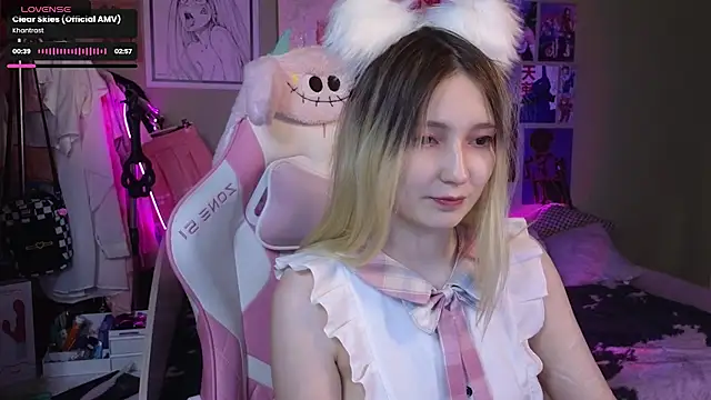 Evie Ro online show from January 8, 8:29 pm