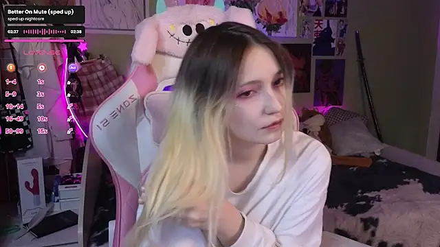 Evie Ro online show from January 10, 4:54 am