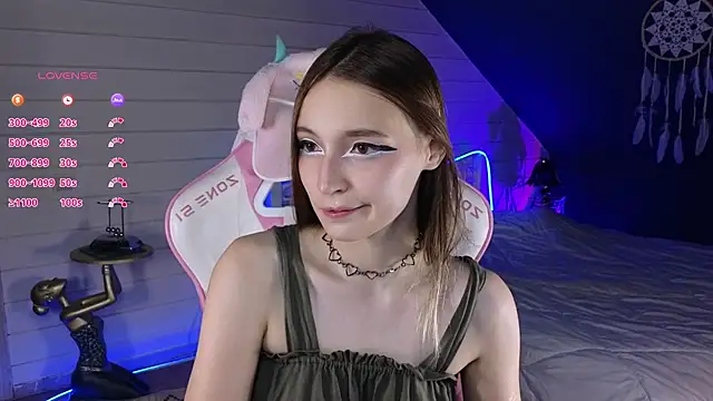 Evie Ro online show from July 22, 10:34 pm