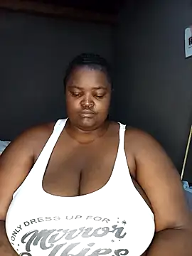 DarkBbw201 online show from April 2, 4:43 am