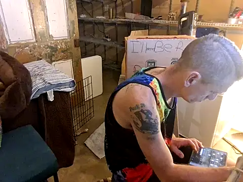 leahcimnikral online show from September 20, 11:06 pm