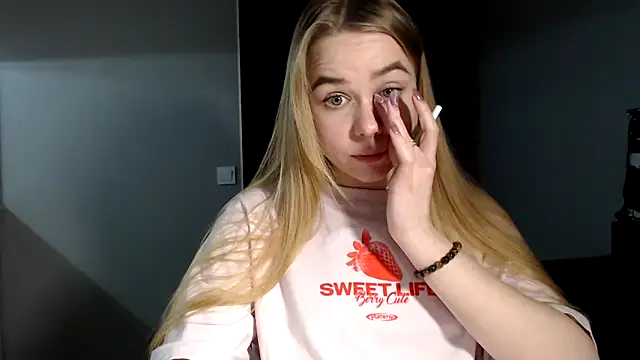 Snapshot of Sunbeam_ chatting on January 28, 8:26 pm Sunbeam online show from January 28, 8:26 pm