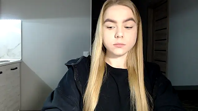 Snapshot of Sunbeam_ chatting on February 25, 5:36 pm Sunbeam online show from February 25, 5:36 pm