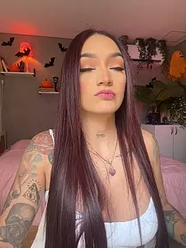 Snapshot of DaniDusan_ chatting on October 29, 6:31 pm DaniDusan  online show from October 29, 6:31 pm