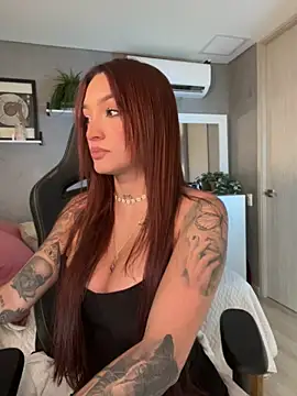 DaniDusan  online show from April 14, 5:08 pm