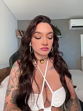 DaniDusan  online show from April 20, 7:37 pm