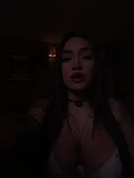 DaniDusan  online show from July 23, 6:17 pm