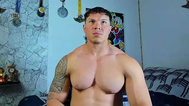 Snapshot of Drakexion21 chatting on April 20, 10:44 pm Drakexion21 online show from April 20, 10:44 pm