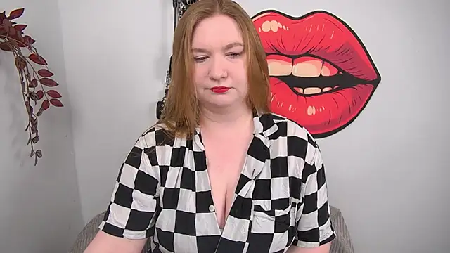 LaraDream online show from April 8, 4:18 pm