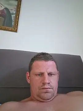 Snapshot of zagi3m23 chatting on July 20, 4:53 pm zagi3m23 online show from July 20, 4:53 pm