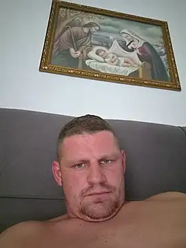 Snapshot of zagi3m23 chatting on July 28, 3:32 pm zagi3m23 online show from July 28, 3:32 pm