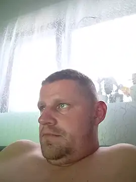 Snapshot of zagi3m23 chatting on July 28, 6:31 pm zagi3m23 online show from July 28, 6:31 pm