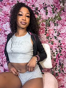 Snapshot of mismialove chatting on September 26, 4:16 am mismialove online show from September 26, 4:16 am