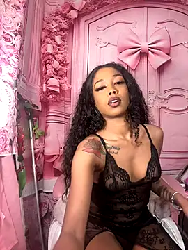 Snapshot of mismialove chatting on January 7, 8:17 am mismialove online show from January 7, 8:17 am