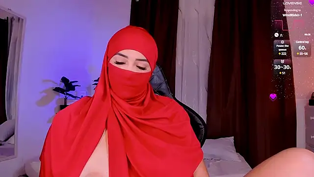 Snapshot of KeishaDanger_ chatting on January 3, 4:00 am KeishaDanger online show from January 3, 4:00 am