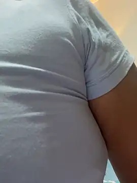 Snapshot of sofia_xxx02 chatting on January 19, 12:09 pm sofia xxx02 online show from January 19, 12:09 pm