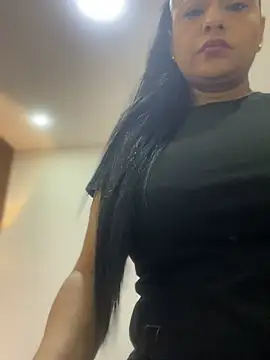 Snapshot of sofia_xxx02 chatting on April 23, 11:53 am sofia xxx02 online show from April 23, 11:53 am