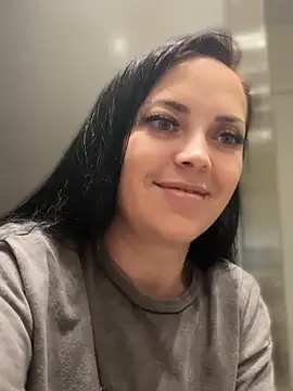 Snapshot of Kate_Joy chatting on June 11, 8:18 pm Kate Joy online show from June 11, 8:18 pm