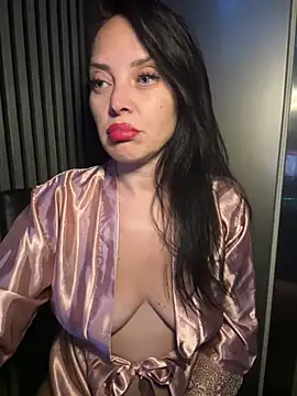 Snapshot of Kate_Joy chatting on July 20, 11:18 pm Kate Joy online show from July 20, 11:18 pm