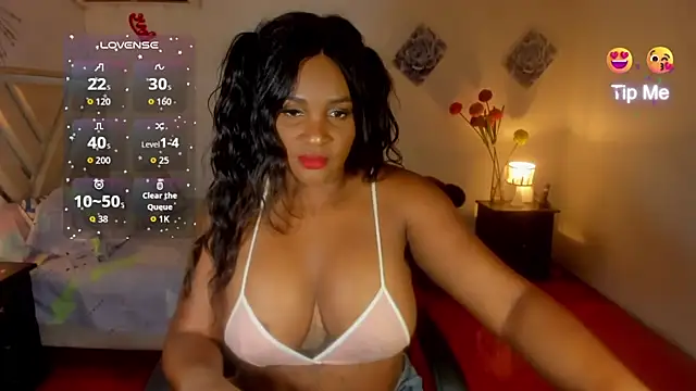 Snapshot of Miagrace chatting on April 23, 12:45 am Miagrace online show from April 23, 12:45 am