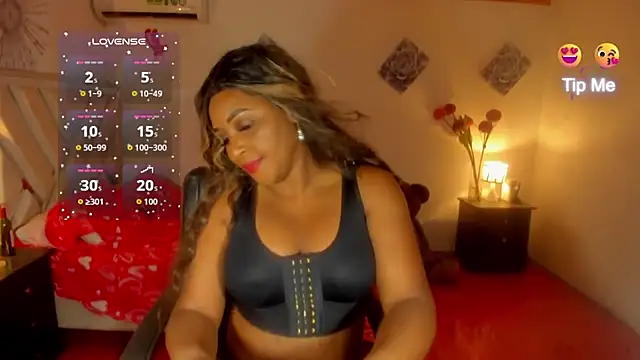 Snapshot of Miagrace chatting on June 15, 11:29 pm Miagrace online show from June 15, 11:29 pm