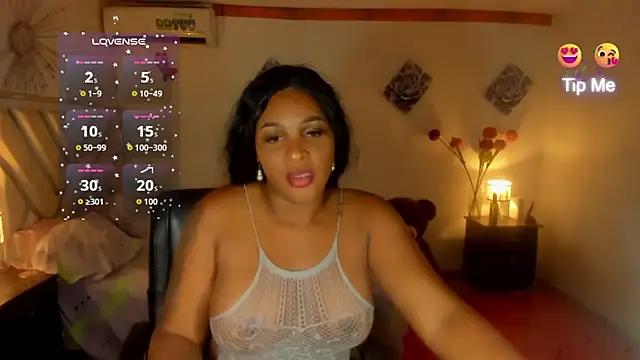 Snapshot of Miagrace chatting on July 28, 9:47 pm Miagrace online show from July 28, 9:47 pm