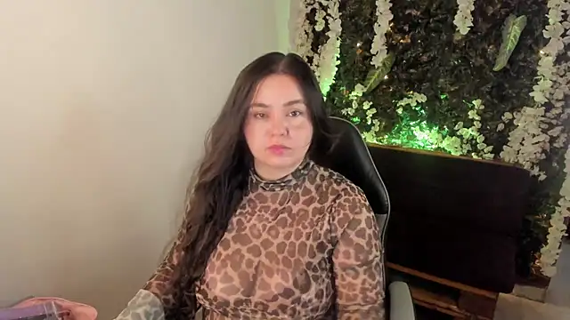 Snapshot of ainohacarter_89 chatting on July 6, 10:56 pm ainohacarter 89 online show from July 6, 10:56 pm