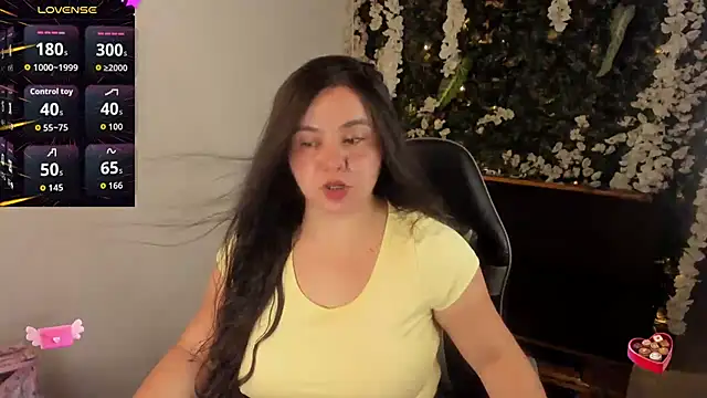 Snapshot of ainohacarter_89 chatting on July 16, 2:06 am ainohacarter 89 online show from July 16, 2:06 am