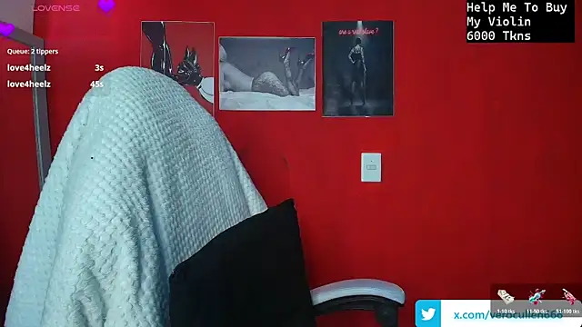 Snapshot of luci_fer_devil chatting on February 6, 4:10 pm luci fer devil online show from February 6, 4:10 pm