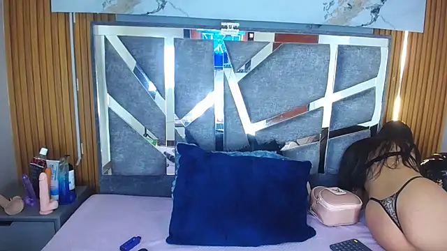 stefanvix202 online show from April 7, 11:37 pm