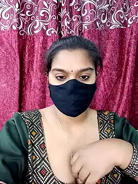 Snapshot of Jasmine_jaaan chatting on April 27, 4:32 am Jasmine jaaan online show from April 27, 4:32 am
